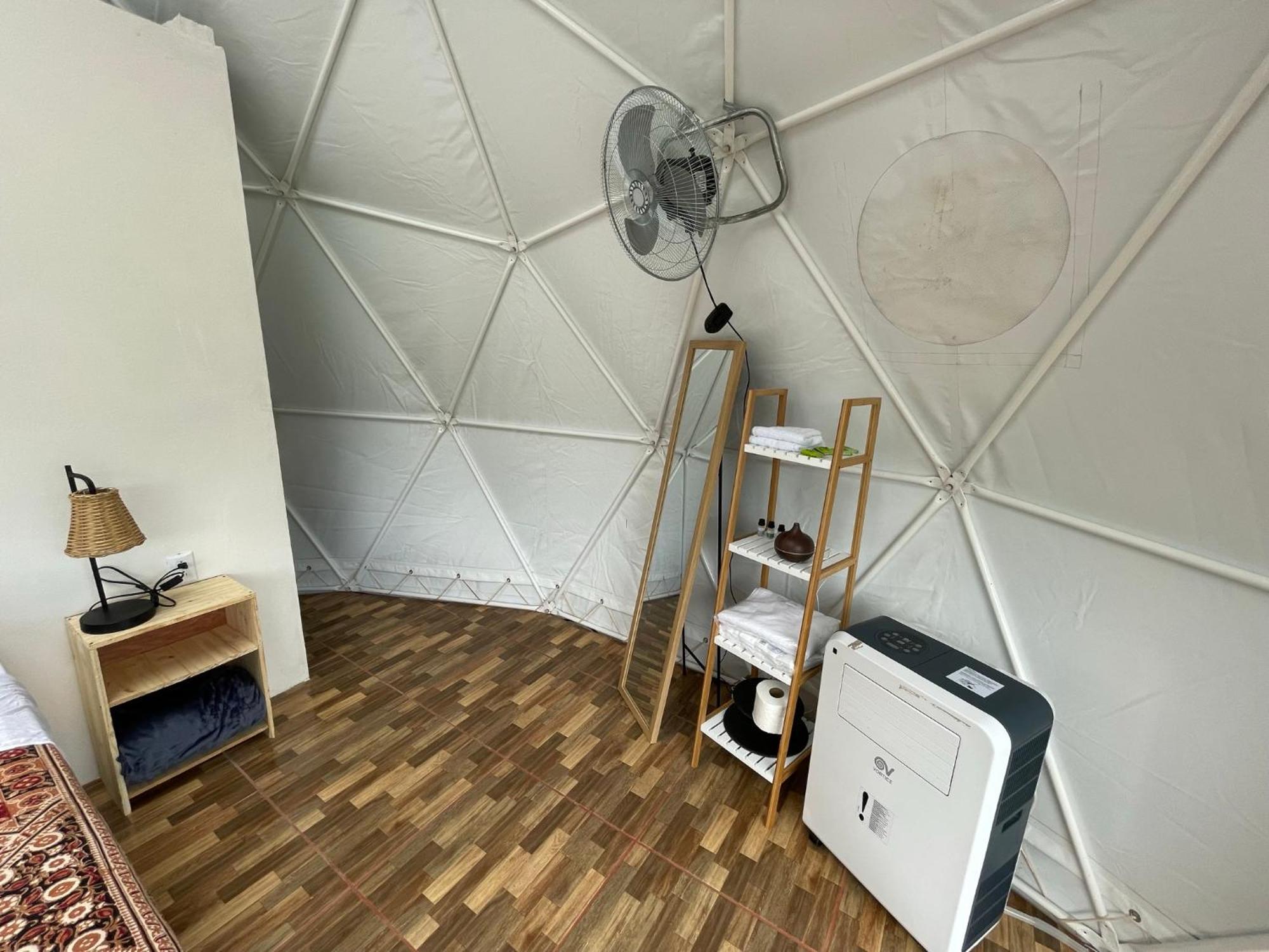 La Comarca River Glamping Dome Near Manuel Antonio Εξωτερικό φωτογραφία