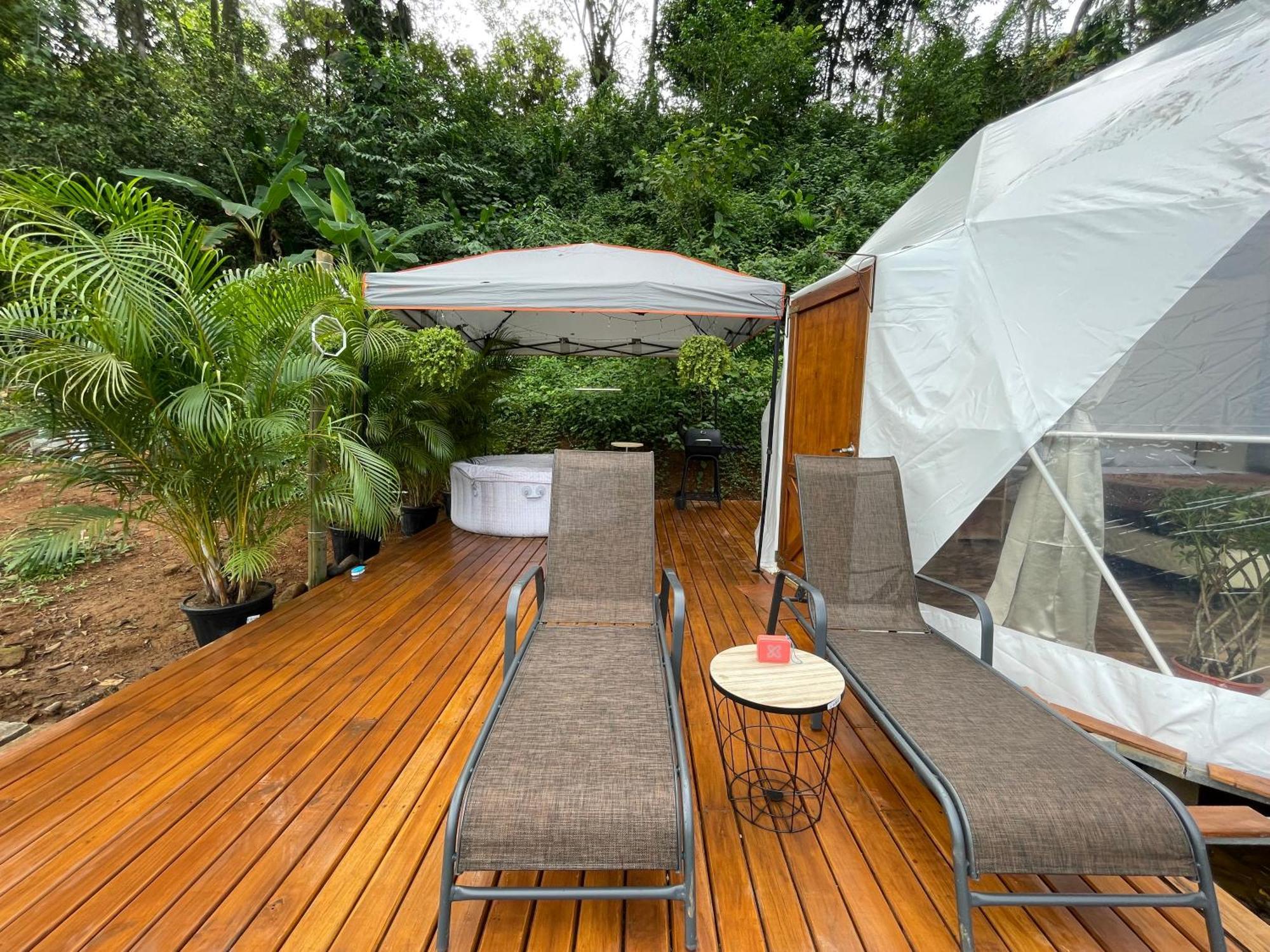 La Comarca River Glamping Dome Near Manuel Antonio Εξωτερικό φωτογραφία