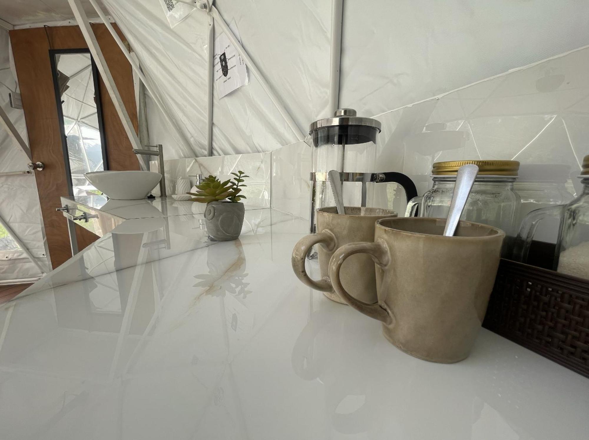 La Comarca River Glamping Dome Near Manuel Antonio Εξωτερικό φωτογραφία
